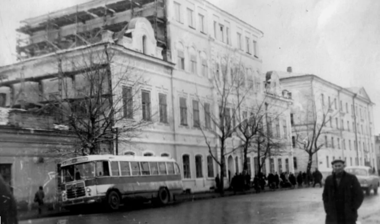 Иркутская областная библиотека им. И.И. Молчанова-Сибирского