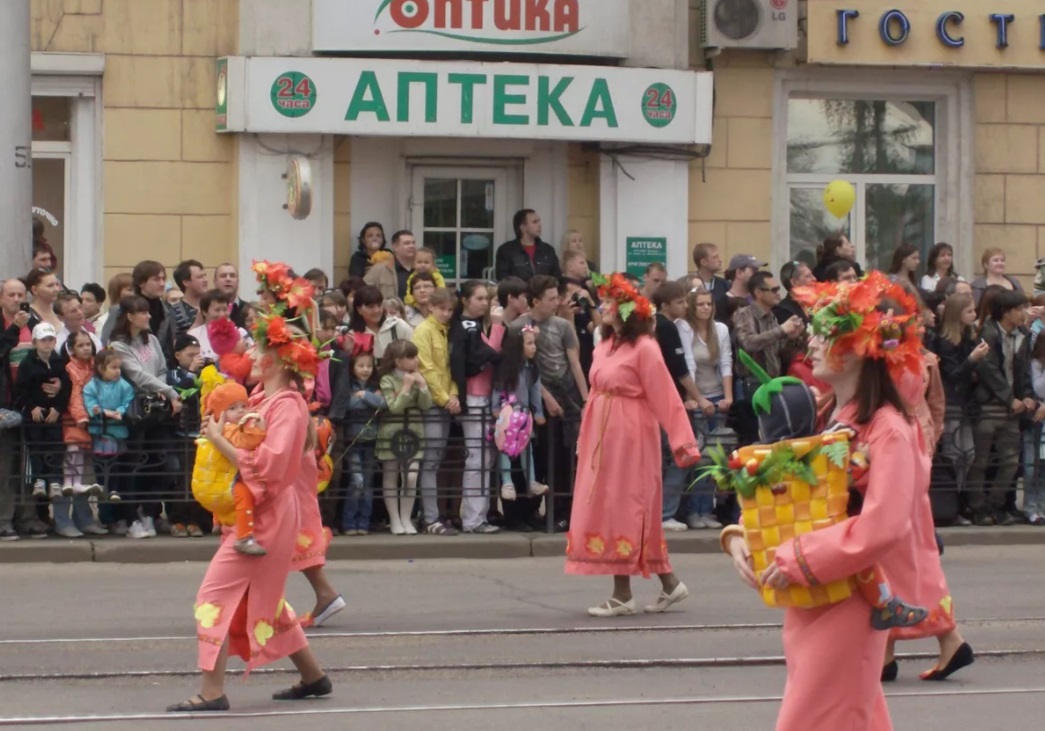 2 июня 2012 года Иркутск отметил 351-й день рождения