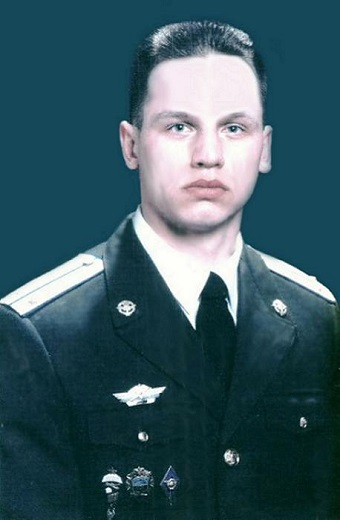 Шерстянников Андрей Николаевич (01.08.1975 - 01.03.2000)