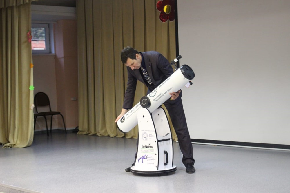 Телескоп Sky-Watcher Dob 6